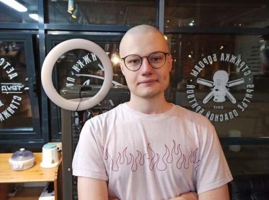 极摩客EVOT2S迷你主机发布首发价9999元